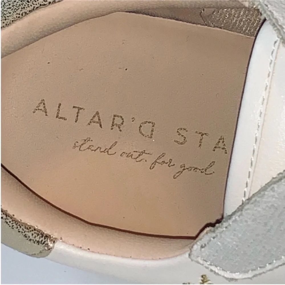 Altar’d State Sneakers White Vegan Leather Embroidered Metallic Gold Stars 7.5